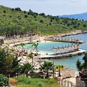  Appartamento Rraku Albania